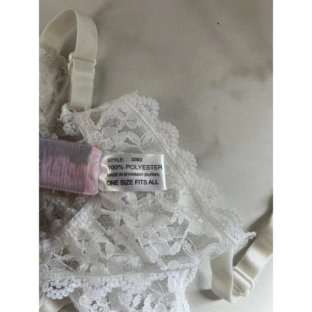 Elegant Moments White Floral Lace Garter Belt Intimates Lingerie One Size 3363
